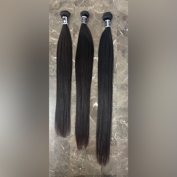 New! 24,26,28” Virgin Human Hair Bundles - Picture 1 of 11